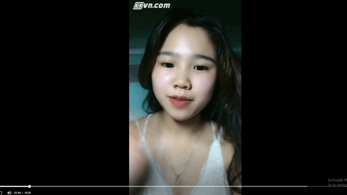 Em gái chubby Việt mới lớn xoa vú thủ dâm siêu dễ thương